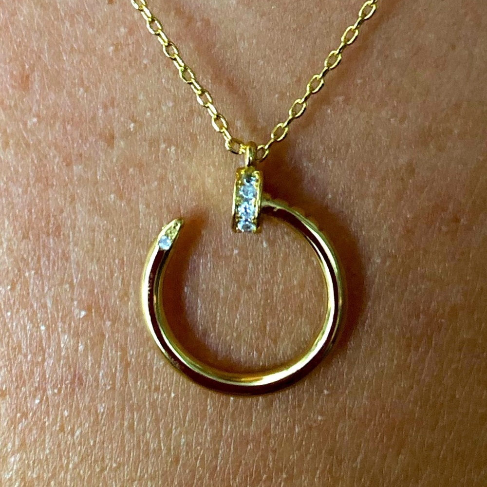 Nail Zirconia Gold Pendant Necklace - Picture 4 of 13